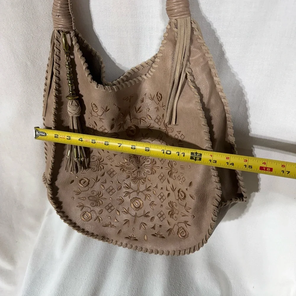 DV by Dolce Vita chic tan